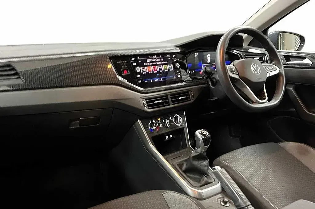 Used VW Polo Life 95 HP (69 kW) 2022 Hatchback