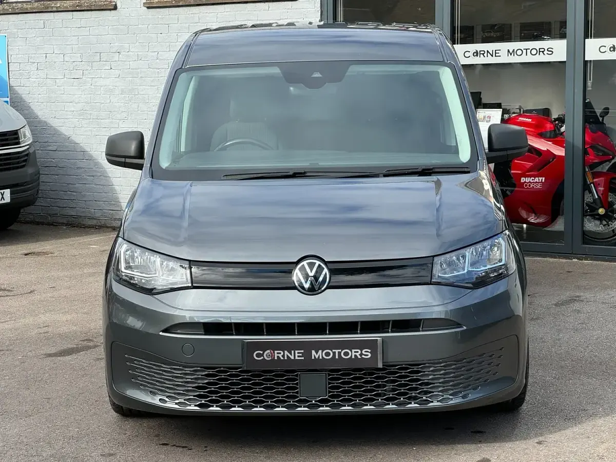 Used VW Caddy 102 HP (75 kW) 2021 Grey MPV