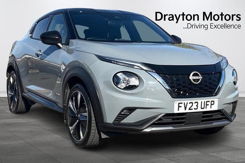 Used Nissan Juke Tekna+ 143 HP (105 kW) 2023 Grey SUV