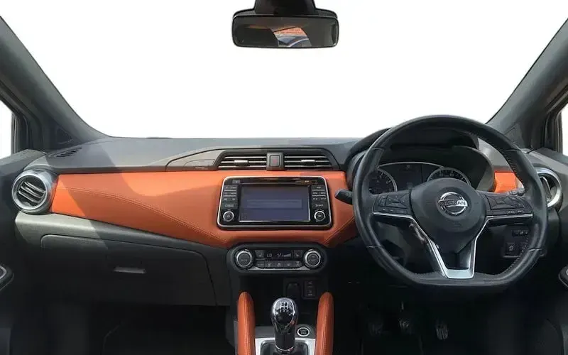 Used Nissan Micra Tekna 90 HP (66 kW) 2019 Hatchback