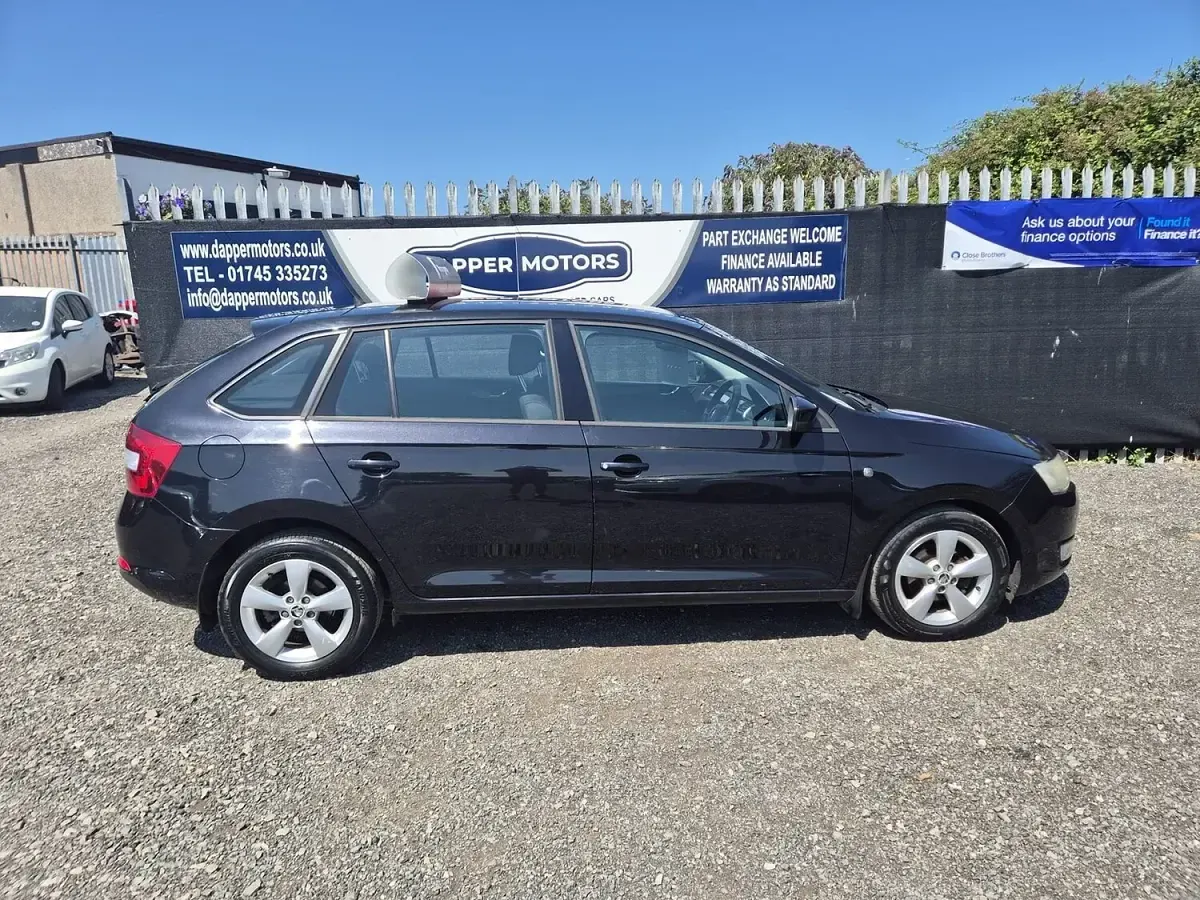 Used Skoda Rapid SE 86 HP (63 kW) 2014 Black Hatchback