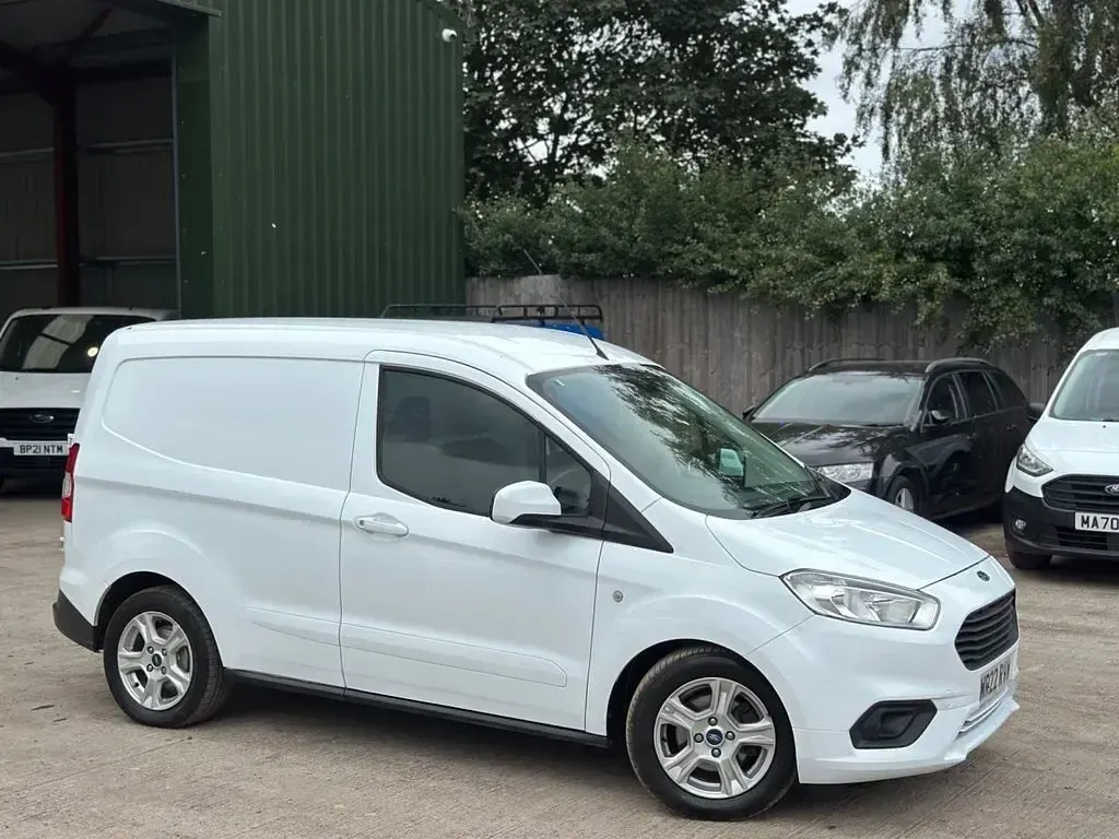 Used Ford Transit Courier Limited 100 HP (73 kW) 2022 White Van