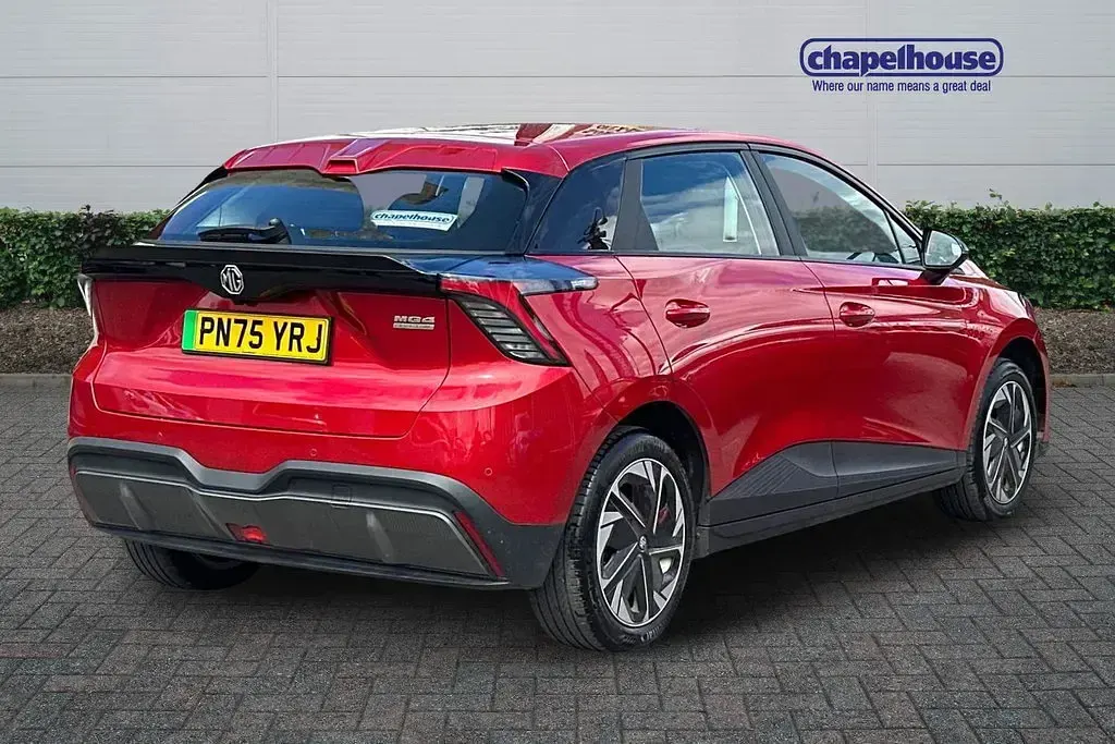 Used MG MG4 EV 63 kW (87 HP) 2025 Hatchback