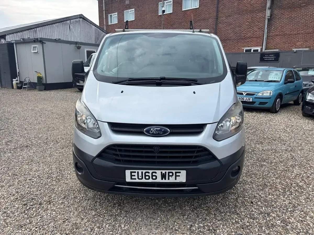 Used Ford Transit Custom 130 HP (95 kW) 2016 Silver Van
