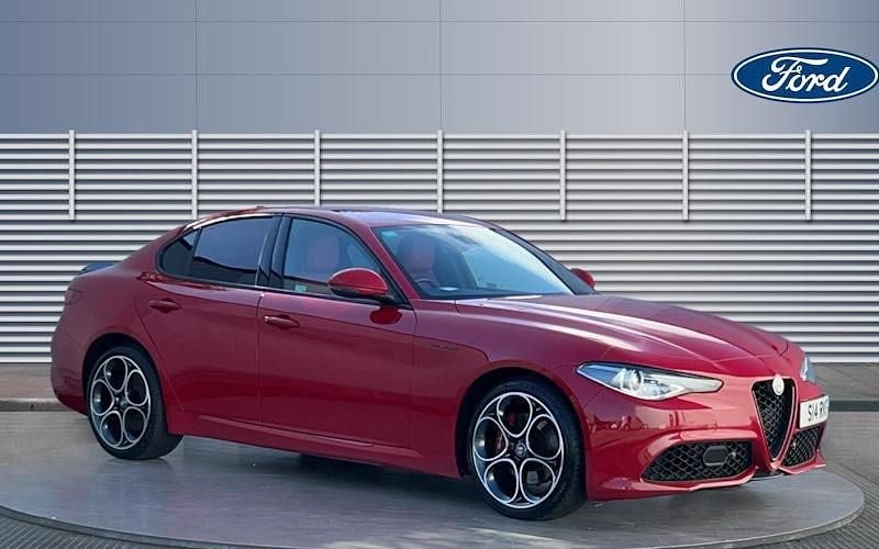 Red Used 2021 Alfa Romeo Giulia Veloce Sedan | £22,239 (Fair price) - Image 1/4