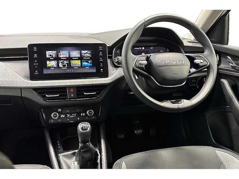 Used Skoda Scala SE 85 HP (62 kW) 2025 Candy white Hatchback