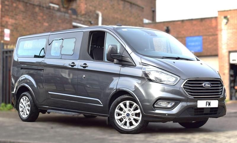 Grey Used 2022 Ford Tourneo Titanium MPV | £26,850 - Image 1/3