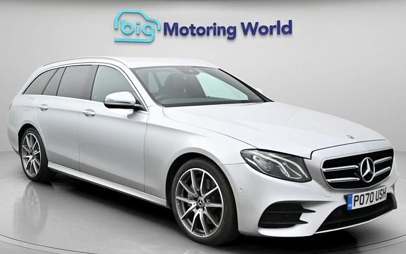 Usado Mercedes E200 AMG line 184 HP (135 kW) 2020 Carrinha