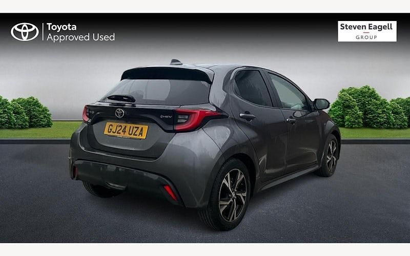 Used Toyota Yaris Hybrid Design 116 HP (85 kW) 2026 Hatchback