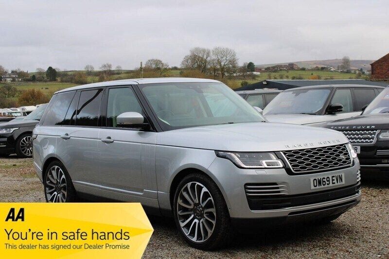 Silver Used 2020 Land Rover Range Rover Autobiography SUV | £41,950 (A bit pricey) - Image 1/4