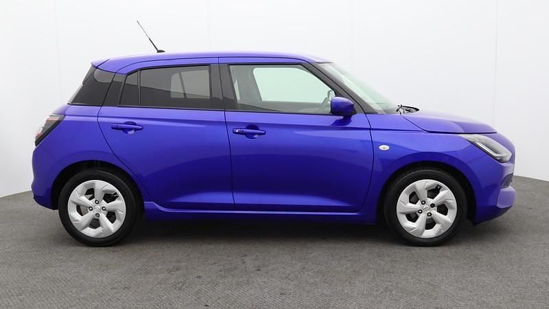 Used Suzuki Swift 82 HP (60 kW) 2025 Blue Hatchback