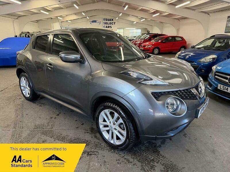 Used Nissan Juke N-Connecta 115 HP (84 kW) 2016 Grey SUV