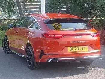 Used Kia ProCeed GT-Line 157 HP (115 kW) 2023 Orange Estate