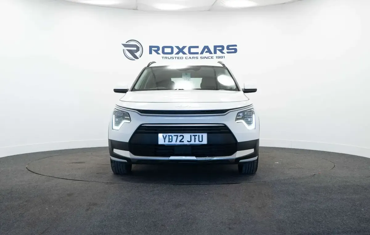 Used Kia Niro 139 HP (102 kW) 2023 White SUV