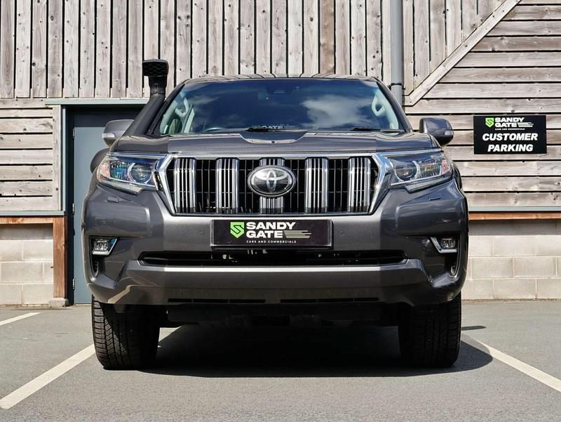 Used Toyota Land Cruiser 177 HP (130 kW) 2019 Grey SUV