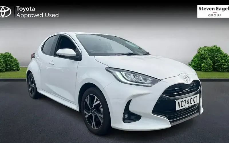 Used Toyota Yaris Design 116 HP (85 kW) 2024 Hatchback