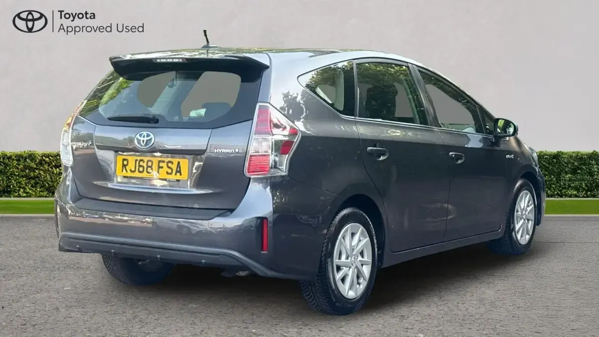 Used Toyota Prius+ 136 HP (100 kW) 2019 Decuma grey MPV