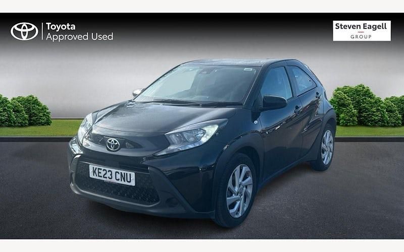 Used Toyota Aygo X PURE 72 HP (52 kW) 2025 SUV