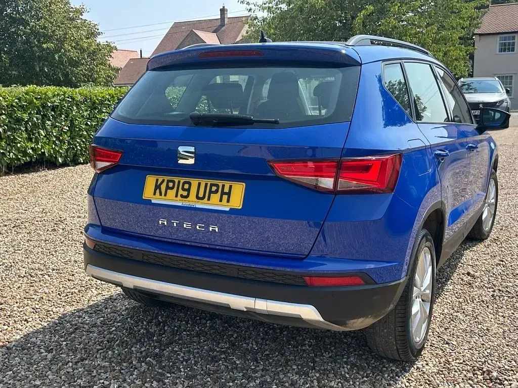 Used Seat Ateca SE 115 HP (84 kW) 2019 Blue SUV