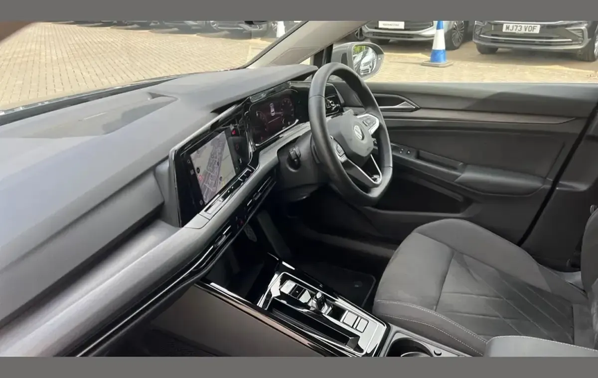 Used VW Golf VIII Style 200 HP (147 kW) 2023 Grey Hatchback