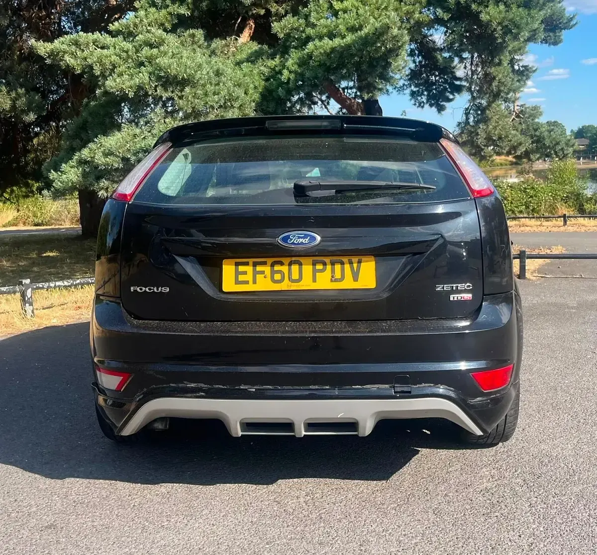 Used Ford Focus Zetec 110 HP (80 kW) 2011 Black Hatchback