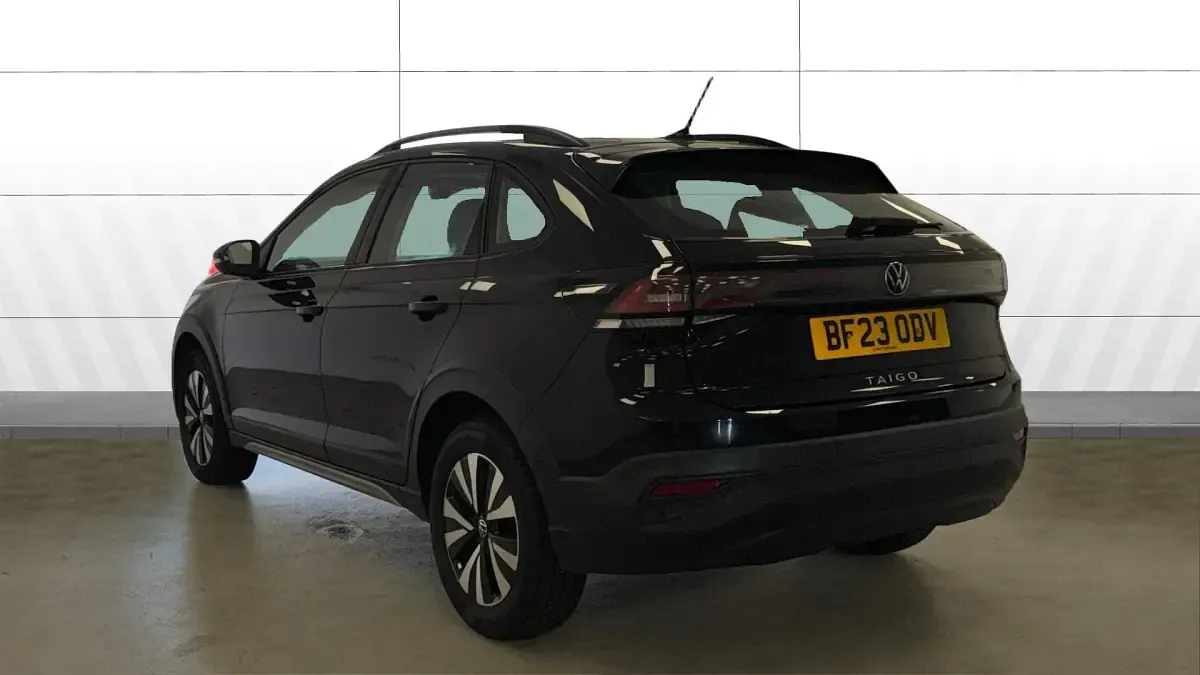 Used VW Taigo Life 95 HP (69 kW) 2023 Black SUV