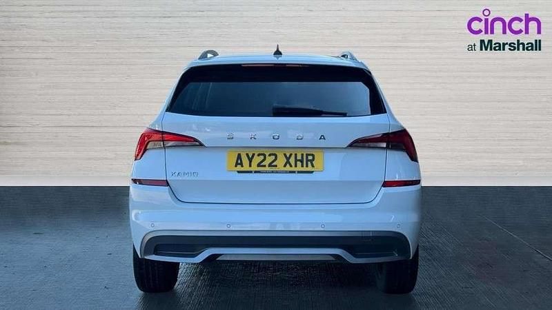 Used Skoda Kamiq SE Drive 95 HP (69 kW) 2022 White SUV