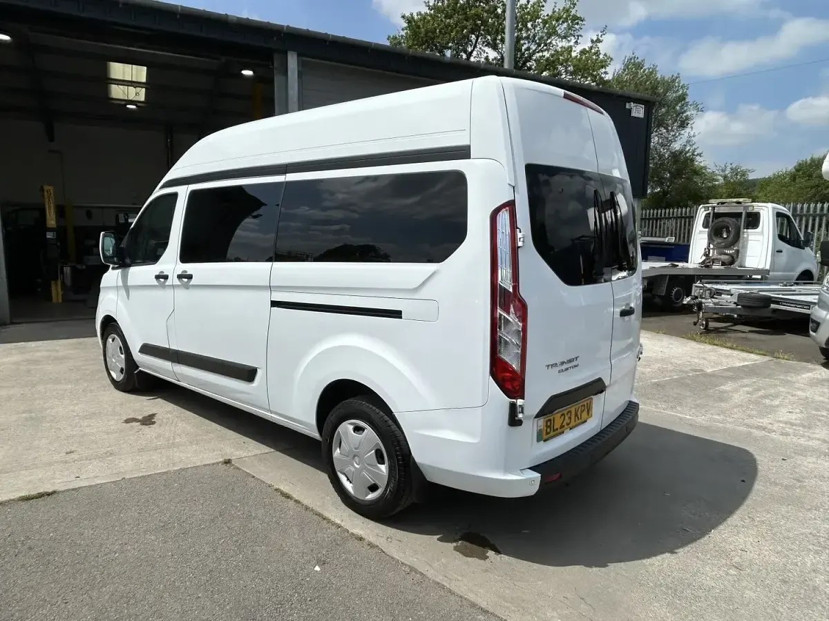 Used Ford Transit Custom Trend 130 HP (95 kW) 2023 White Estate