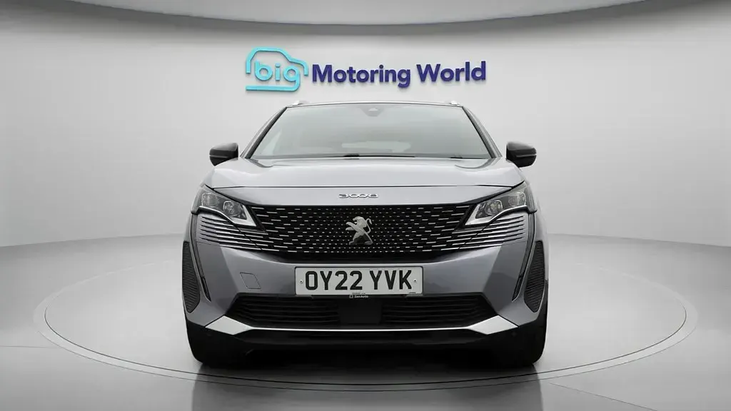 Second-hand Peugeot 3008 GT 130 CP (95 kW) 2022 Gri SUV