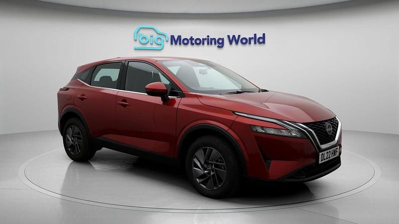 Used 2022 Nissan Qashqai Acenta Premium SUV | £18,649 (Good price) - Image 1/4