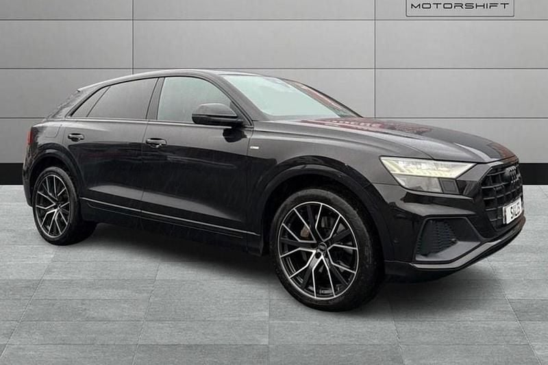Used Audi Q8 Comfort 286 HP (210 kW) 2020 Black SUV