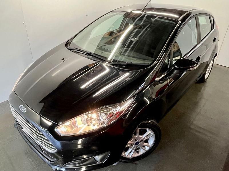 Used Ford Fiesta Zetec 82 HP (60 kW) 2014 Black Hatchback