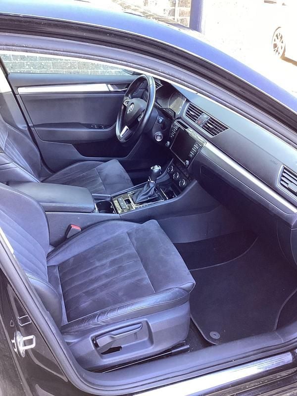 Used Skoda Superb SE L Executive 2017 Black Estate