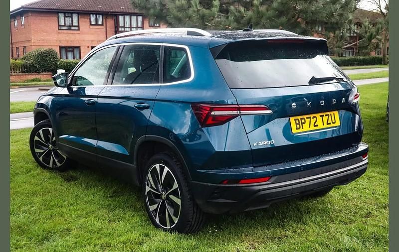 Used Skoda Karoq SE L 147 HP (108 kW) 2023 Blue SUV