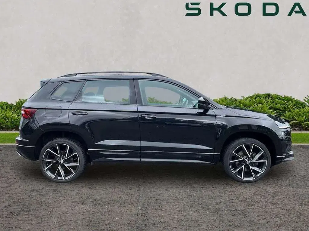 Used Skoda Karoq SportLine 150 HP (110 kW) 2023 Black SUV