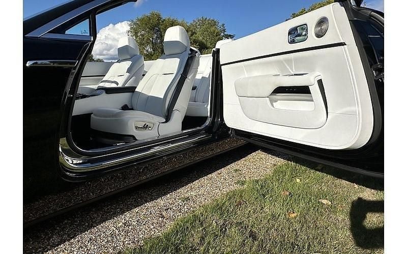 Used Rolls Royce Dawn 571 HP (419 kW) 2023 Cabriolet