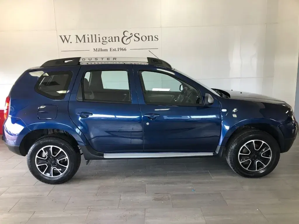 Begagnad Dacia Duster Prestige 2016 Blå SUV