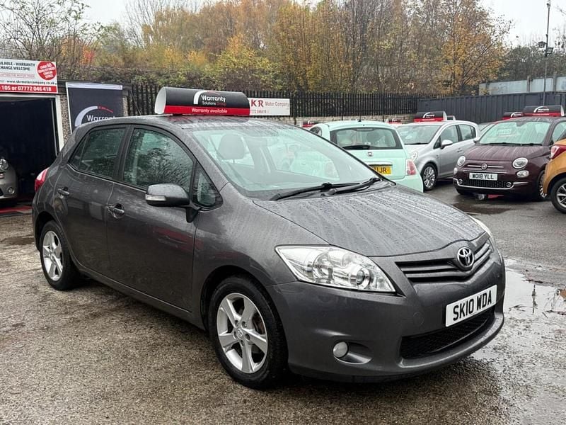 Grey Used 2010 Toyota Auris Hatchback | £2,495 (Fair price) - Image 1/4