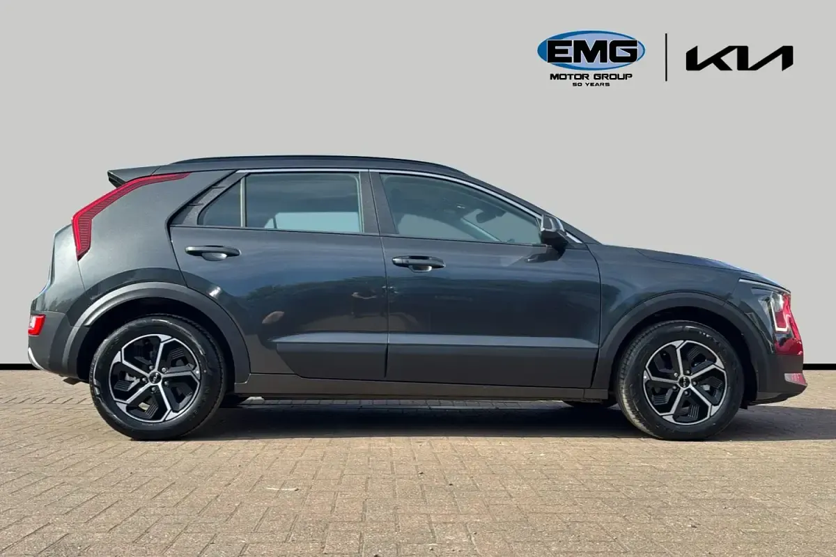 Used Kia Niro 168 HP (123 kW) 2025 Interstellar grey SUV