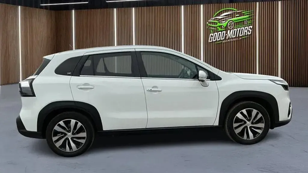Used Suzuki SX4 S-Cross 129 HP (94 kW) 2023 White SUV