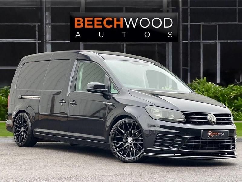 Used VW Caddy Maxi Startline 102 HP (75 kW) 2019 Black MPV
