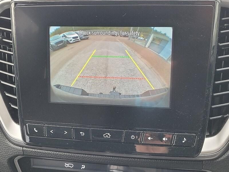 Image 3/3