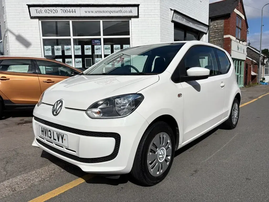 Used VW up! move up! 60 HP (44 kW) 2013 White Hatchback