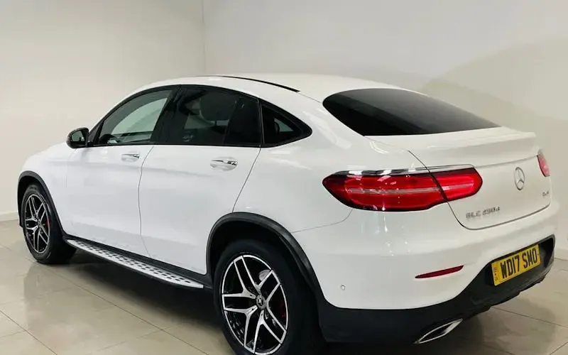 Used Mercedes GLC250 AMG Line Premium 204 HP (150 kW) 2019 SUV