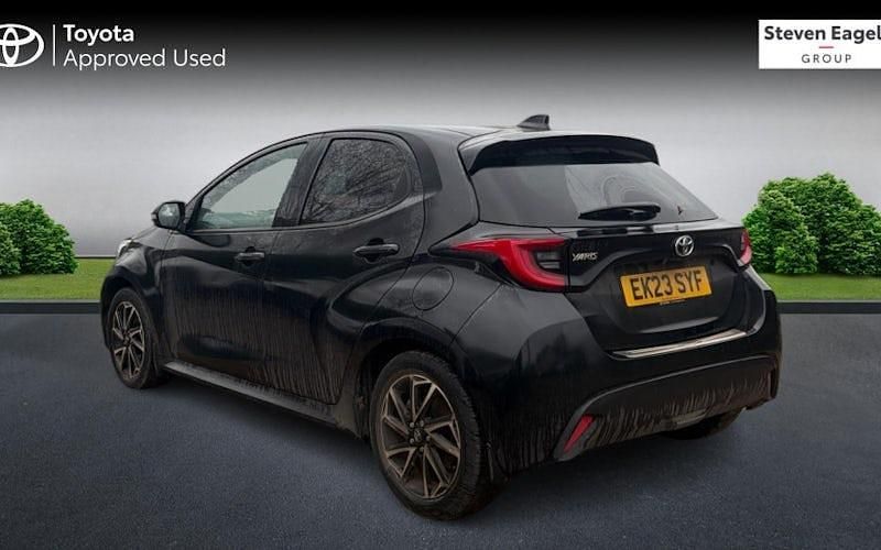 Used Toyota Yaris Hybrid Design 116 HP (85 kW) 2026 Hatchback