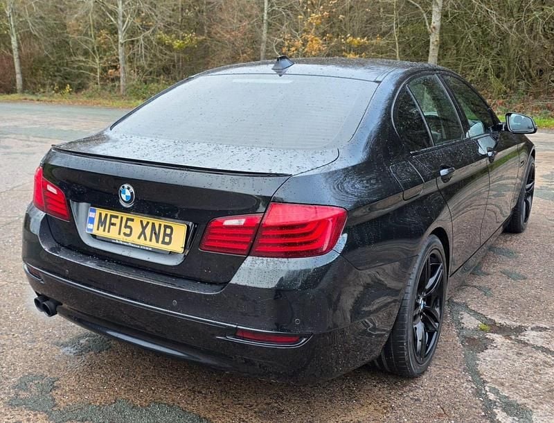 Used BMW 520 Luxury Line 2015 Black Sedan