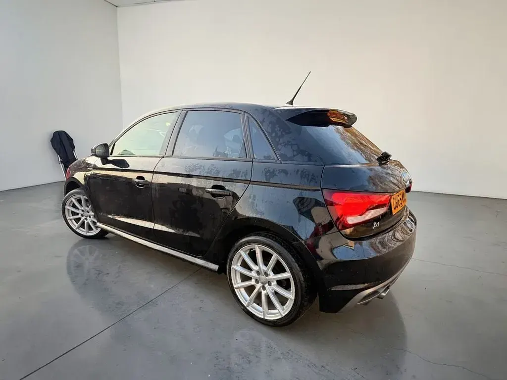 Usado Audi A1 S-Line 2015 Preto Citadino