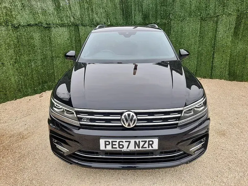 Used VW Tiguan R-line 150 HP (110 kW) 2017 Black SUV