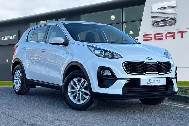 White Used 2018 Kia Sportage SUV | £11,790 (Good price) - Image 1/4