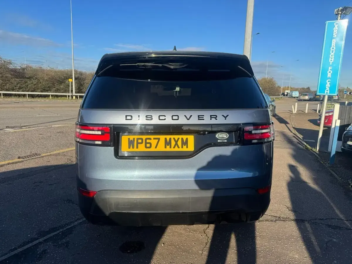 Used Land Rover Discovery HSE 2018 Blue SUV